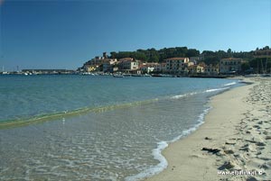 Marina di Campo: il paese e la spiaggia