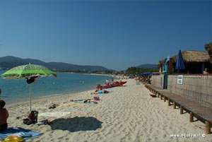 Marina di Campo: the beach